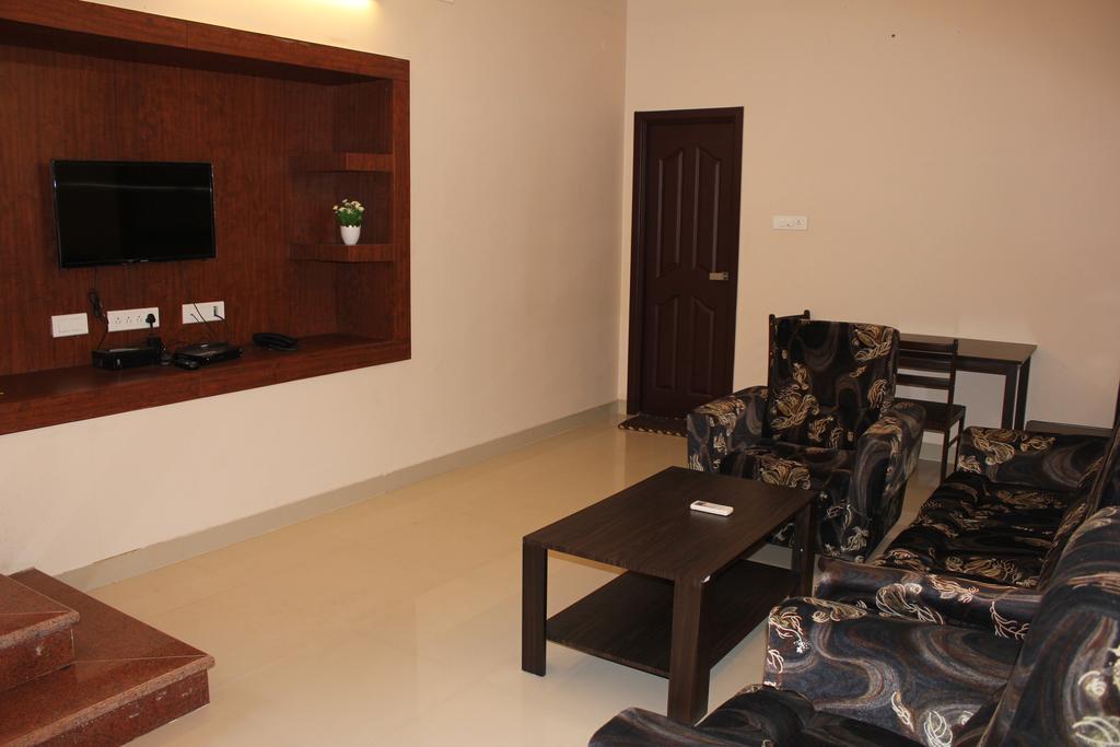 Raj Residency Salem Daire Oda fotoğraf